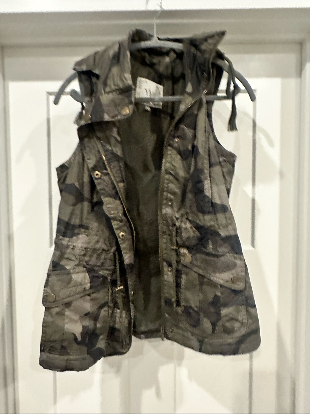 Kids Camo Hooded Utility Vest - Olive Green